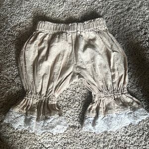GUC Persnickety Bloomers, size 3